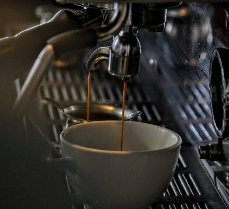 Internal Consultants – Organisational Adrenaline or Decaffeinated Consultants?